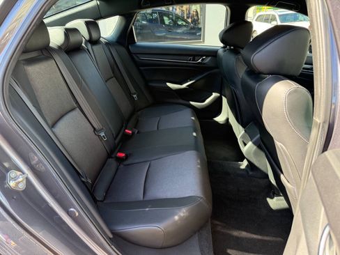 Used 2019 Honda Accord Sport image 27