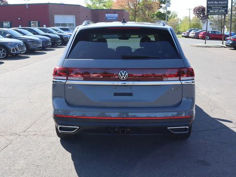 Used 2025 Volkswagen Atlas SE w/ Panoramic Sunroof Package AWD/4WD image 6