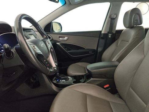 Used 2015 Hyundai Santa Fe GLS w/ Option Group 02 FWD image 17