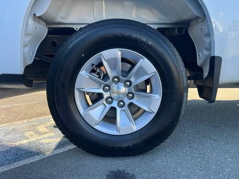 Used 2025 Chevrolet Silverado 1500 W/T RWD image 6