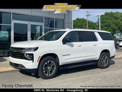 Used 2025 Chevrolet Suburban LT w/ Comfort Package