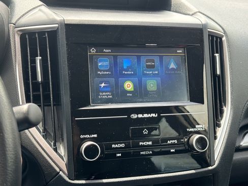 Certified 2024 Subaru Forester Premium AWD/4WD image 11