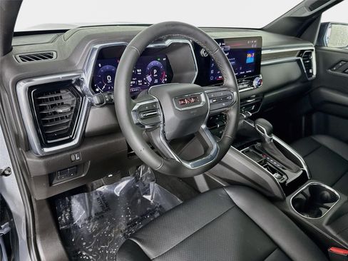 Certified 2025 GMC Canyon Elevation w/ Convenience Package RWD image 9