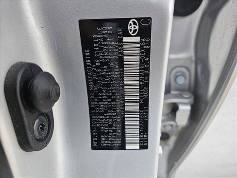 Used 2024 Toyota Corolla LE image 24