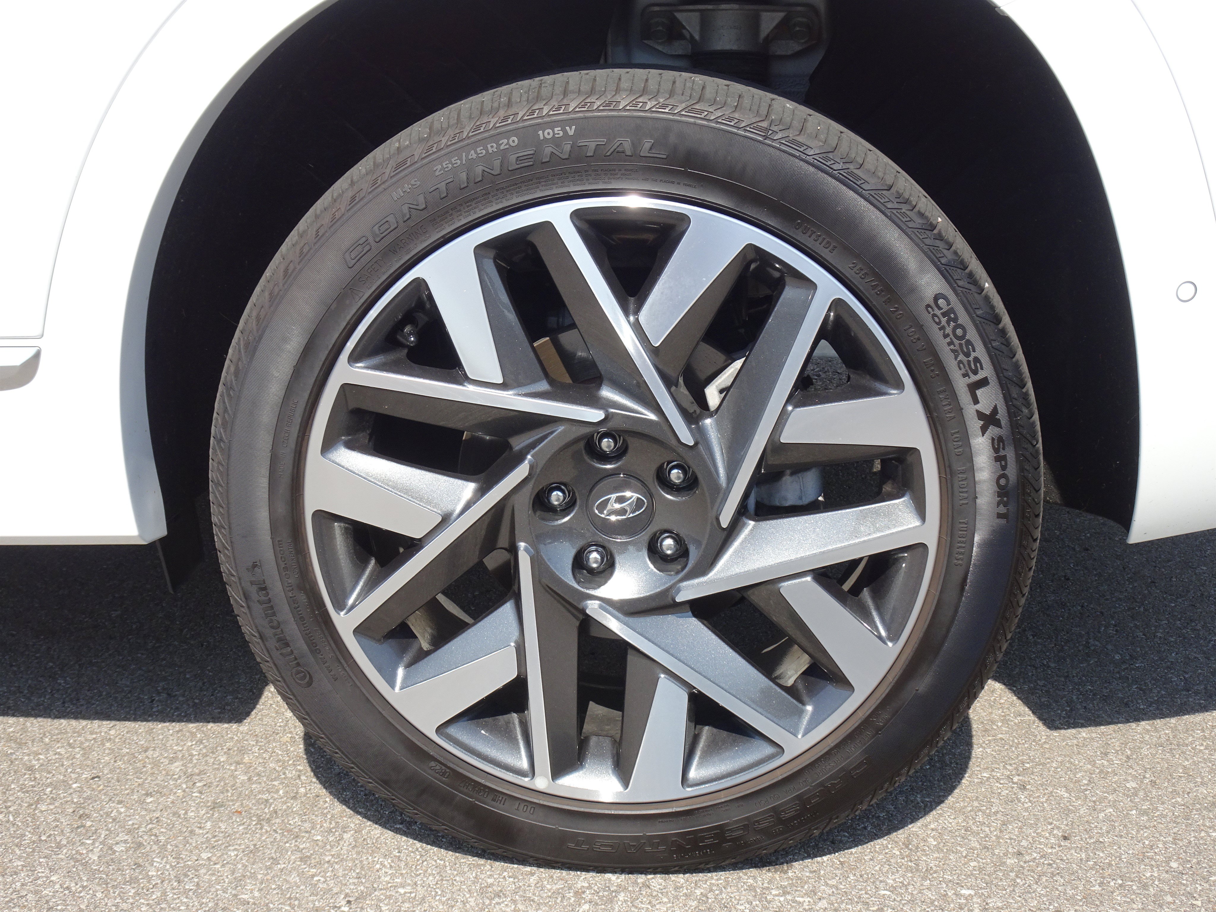 Used 2023 Hyundai Santa Fe Calligraphy AWD/4WD image 27