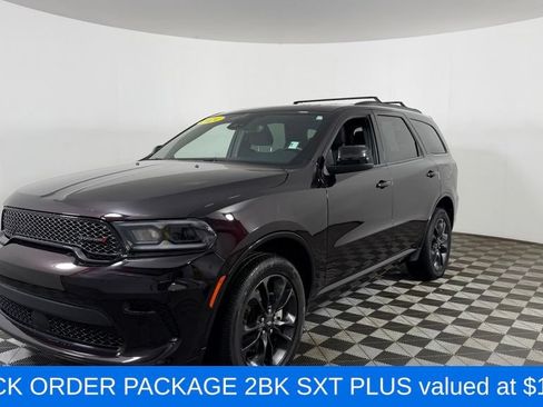 Used 2024 Dodge Durango SXT w/ SXT Blacktop Group AWD/4WD image 3