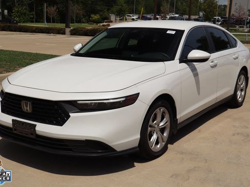Used 2024 Honda Accord LX image 8