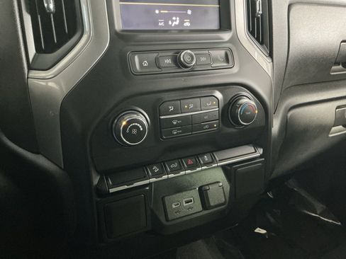 Used 2021 Chevrolet Silverado 1500 Custom Trail Boss image 29