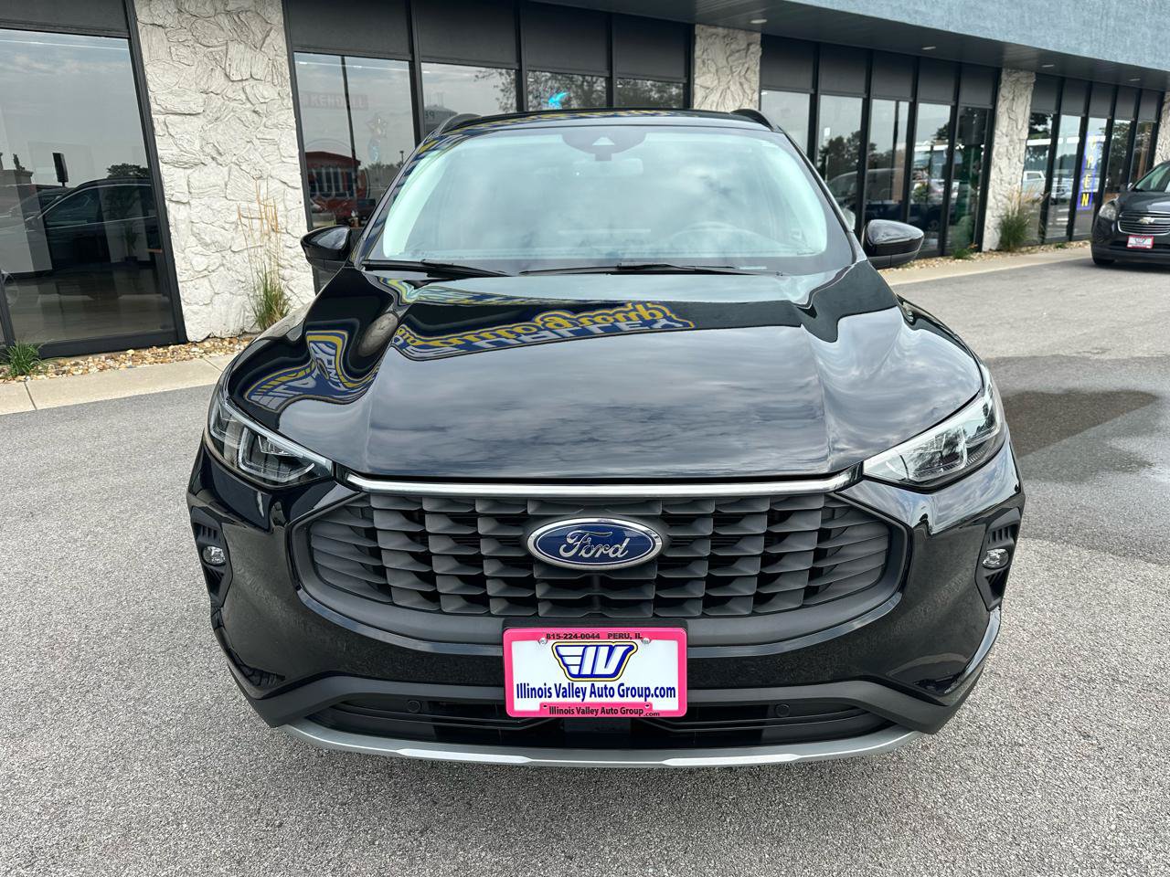 Used 2025 Ford Escape Platinum AWD/4WD image 10