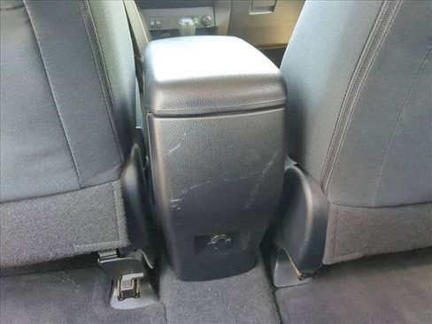 Used 2018 Toyota RAV4 XLE w/ Plus Extra Value Package FWD image 15