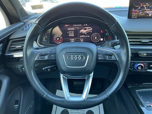Used 2018 Audi Q7 3.0T Prestige w/ Prestige Package AWD/4WD image 39