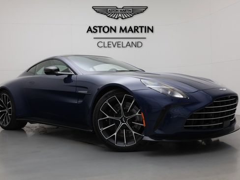 Used 2025 Aston Martin V8 Vantage Coupe image 1