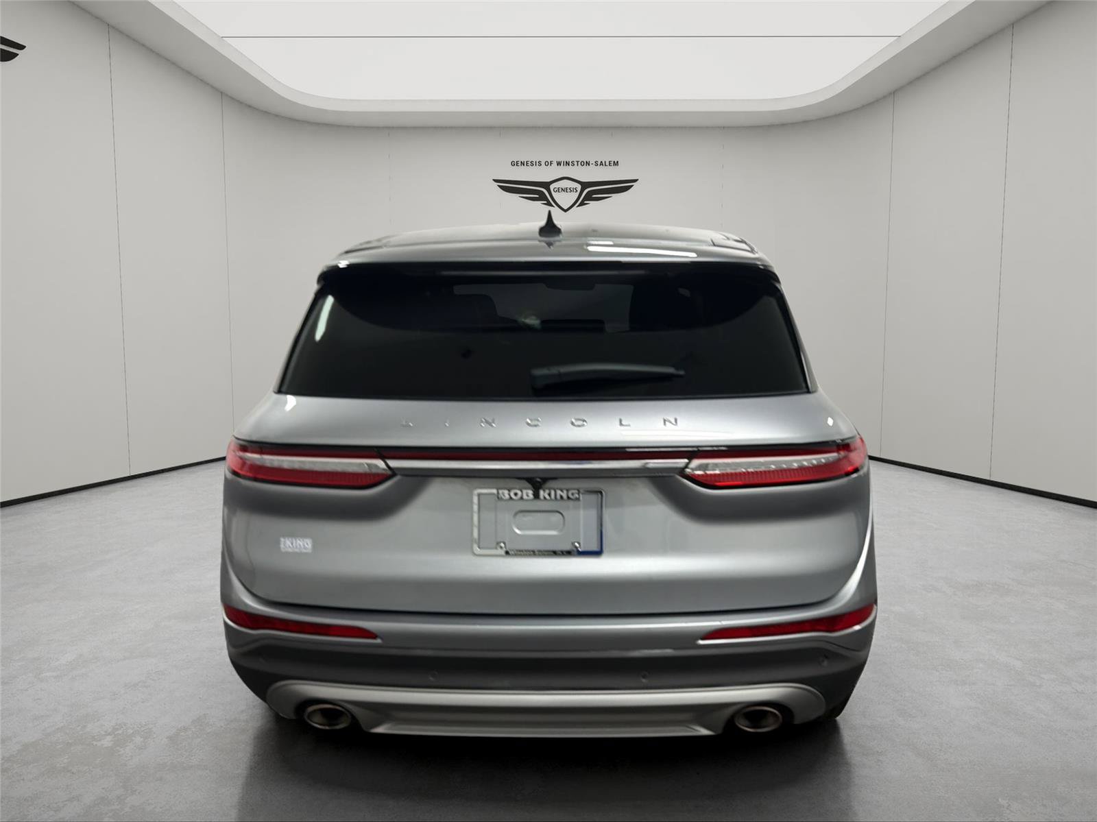 Used 2023 Lincoln Corsair FWD image 4