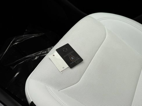 Used 2026 Tesla Model Y 2WD image 80