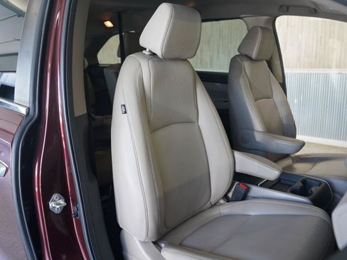 Used 2018 Honda Odyssey EX-L image 29
