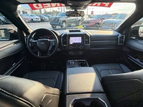 Used 2020 Ford Expedition Limited w/ Equipment Group 302A RWD image 8