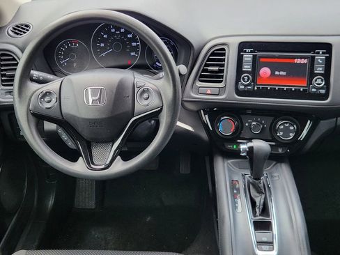 Used 2022 Honda HR-V LX image 25