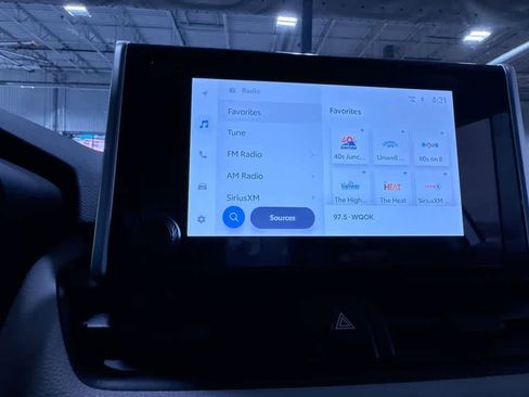 Used 2024 Toyota RAV4 XLE image 24