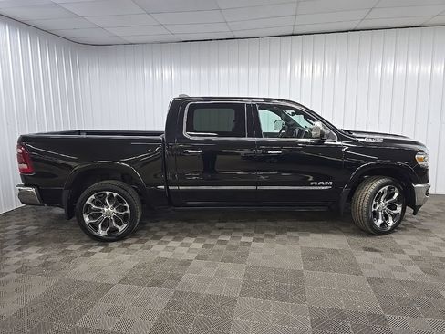 Used 2019 RAM 1500 Limited AWD/4WD image 2