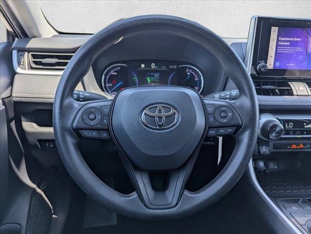 Used 2024 Toyota RAV4 LE AWD/4WD image 15