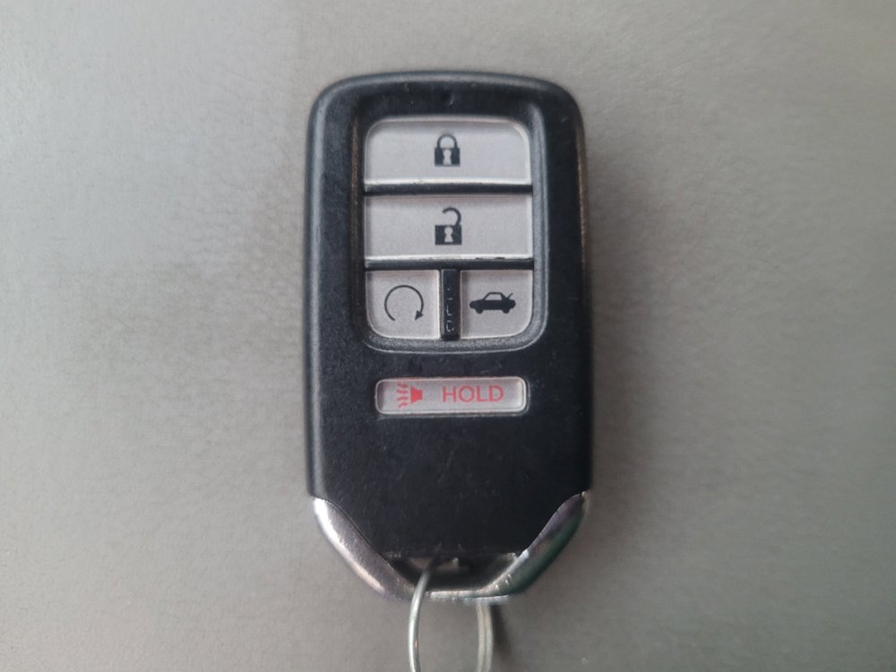 Used 2018 Honda Accord EX-L image 32