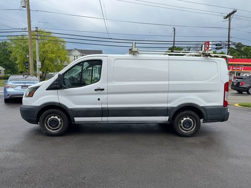 Used 2017 Ford Transit 150 130 Low Roof RWD image 8