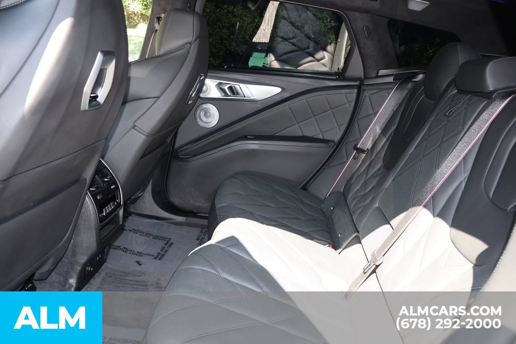Used 2025 BMW XM AWD/4WD image 17