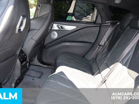 Used 2025 BMW XM AWD/4WD image 17