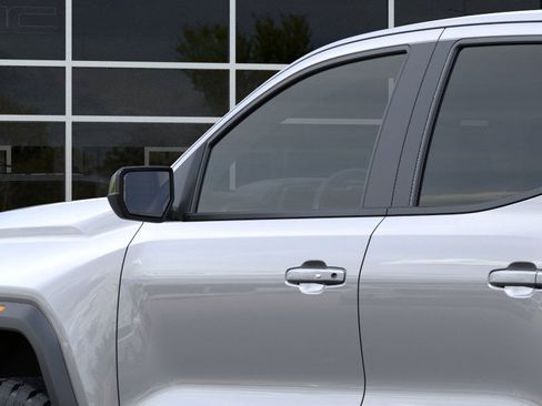 New 2026 GMC Canyon Elevation w/ Convenience Package image 22