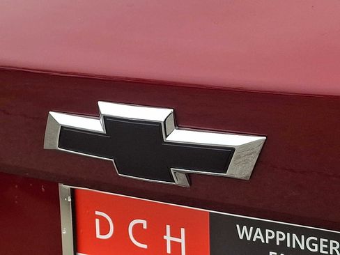 Used 2024 Chevrolet Trax RS w/ Sunroof Package image 30