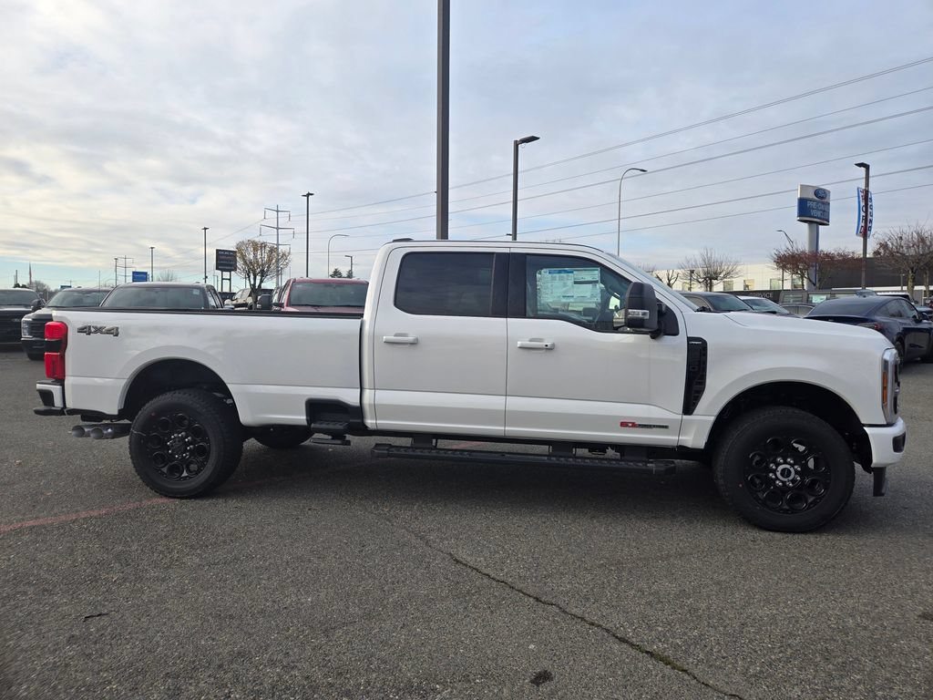 New 2025 Ford F350 Lariat w/ Lariat Ultimate Package AWD/4WD image 4