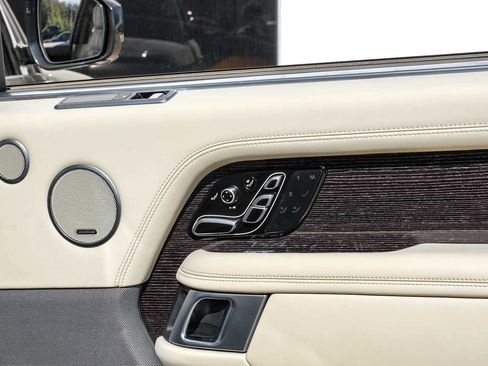 Used 2020 Land Rover Range Rover Long Wheelbase Autobiography image 47