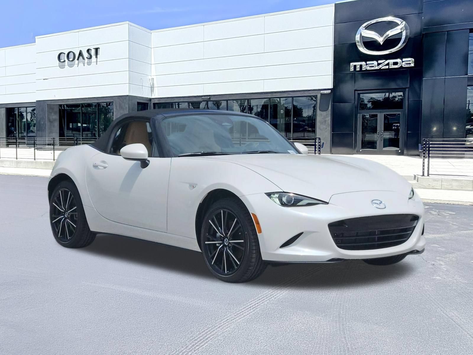 New 2026 MAZDA MX-5 Miata Grand Touring RWD image 3