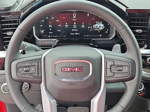 New 2026 GMC Sierra 1500 SLT image 15