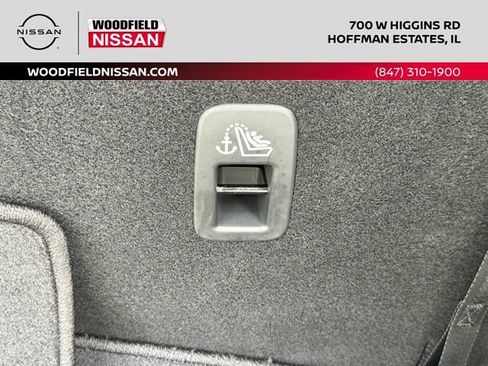 Certified 2025 Nissan Pathfinder SV w/ SV Premium Package AWD/4WD image 16