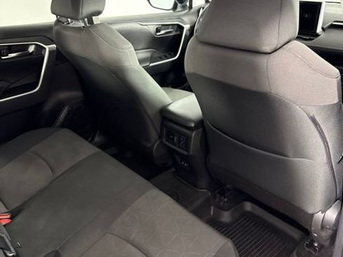 Used 2024 Toyota RAV4 XLE w/ Convenience Package AWD/4WD image 28