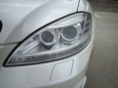 Used 2013 Mercedes-Benz S 63 AMG image 16