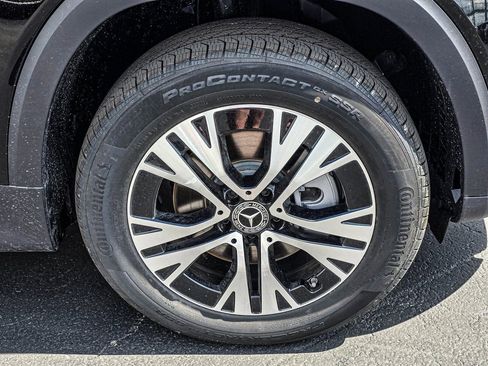 New 2026 Mercedes-Benz GLB 250 4MATIC image 10