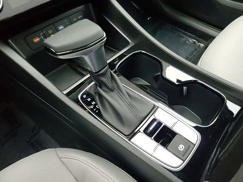 Certified 2025 Hyundai Santa Cruz SEL image 20