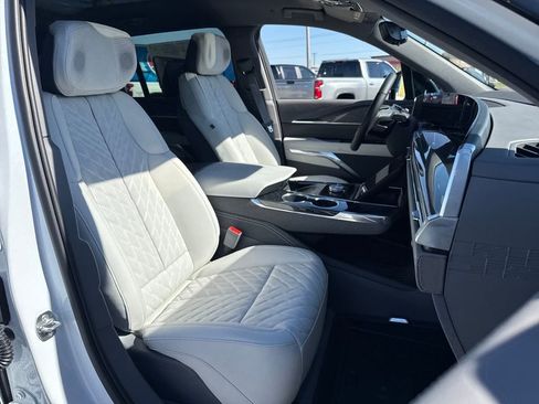 New 2026 Cadillac Escalade IQ Sport 1 w/ LPO, Floor Liner Package image 19