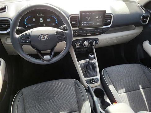 New 2026 Hyundai Venue SEL image 11