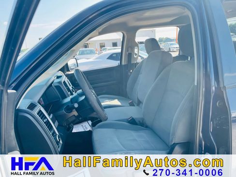Used 2017 RAM 1500 Express AWD/4WD image 34