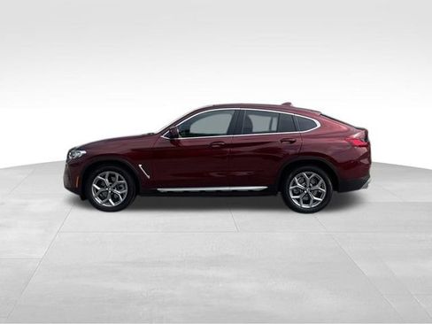 Certified 2025 BMW X4 xDrive30i AWD/4WD image 2