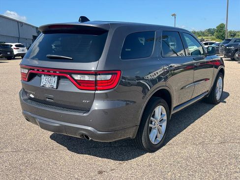 Used 2025 Dodge Durango GT w/ Trailer Tow Group IV AWD/4WD image 4