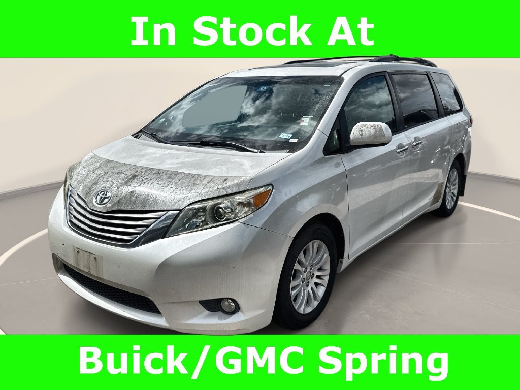Used 2015 Toyota Sienna XLE w/ XLE Navigation Package FWD image 1