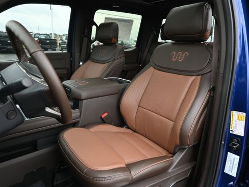 New 2026 Ford F250 King Ranch w/ Chrome Package AWD/4WD image 34