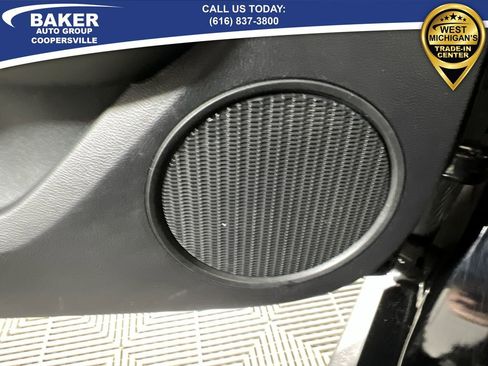 Used 2019 Ford Mustang EcoBoost w/ Equipment Group 101A image 23