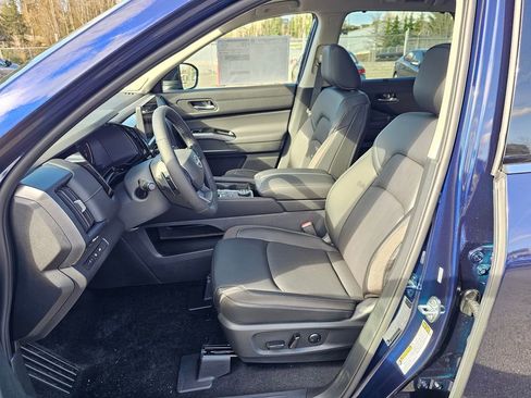 New 2026 Nissan Pathfinder SL w/ SL Premium Package (P04) image 20