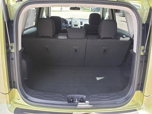 Used 2012 Kia Soul + FWD image 14