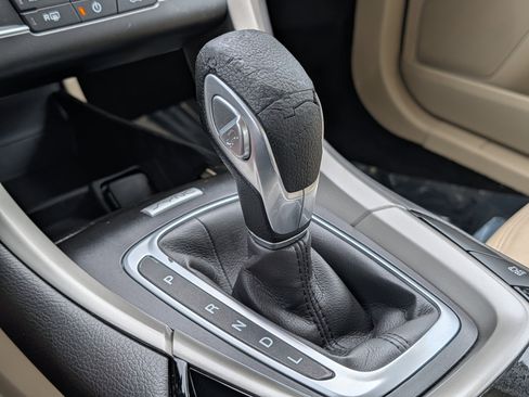 Used 2016 Ford Fusion SE FWD image 29
